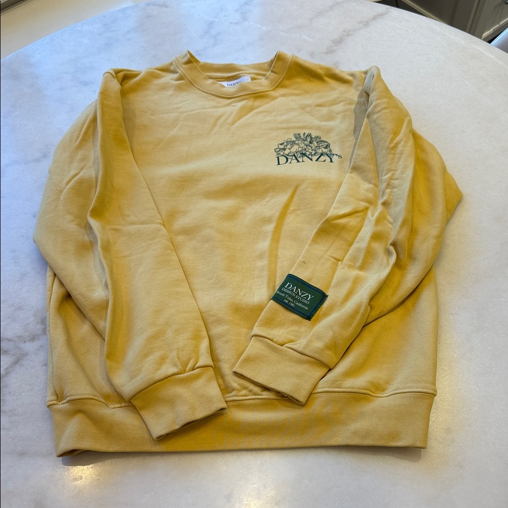 NWOT Danzy Women's Yellow Sweatshirt